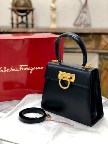 Salvatore Ferragamo Gancini Crossbody Handbag Shoulderbag Black Vintage Old e3ik8s
