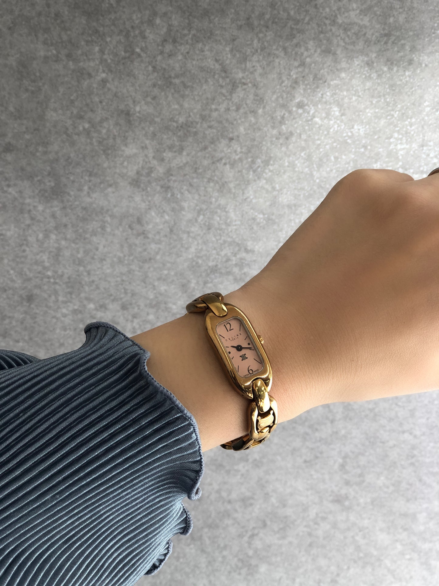 CELINE Triomphe Watch Gold Vintage cc6jz4