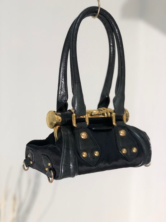 CELINE Triomphe Crocodile embossed Satin Clasp Handbag Black Vintage Old CELINE whwc45