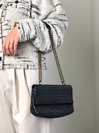 Bottega Veneta OLIMPIA Chain Shoulder bag Black Vintage wkfbrv