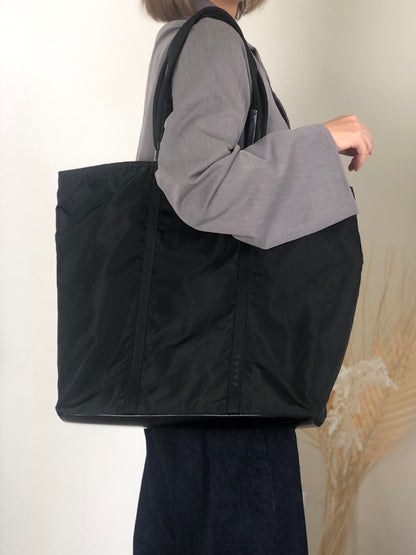 PRADA Tessuto Triangle Logo Totebag Black Vintage ehdcz6