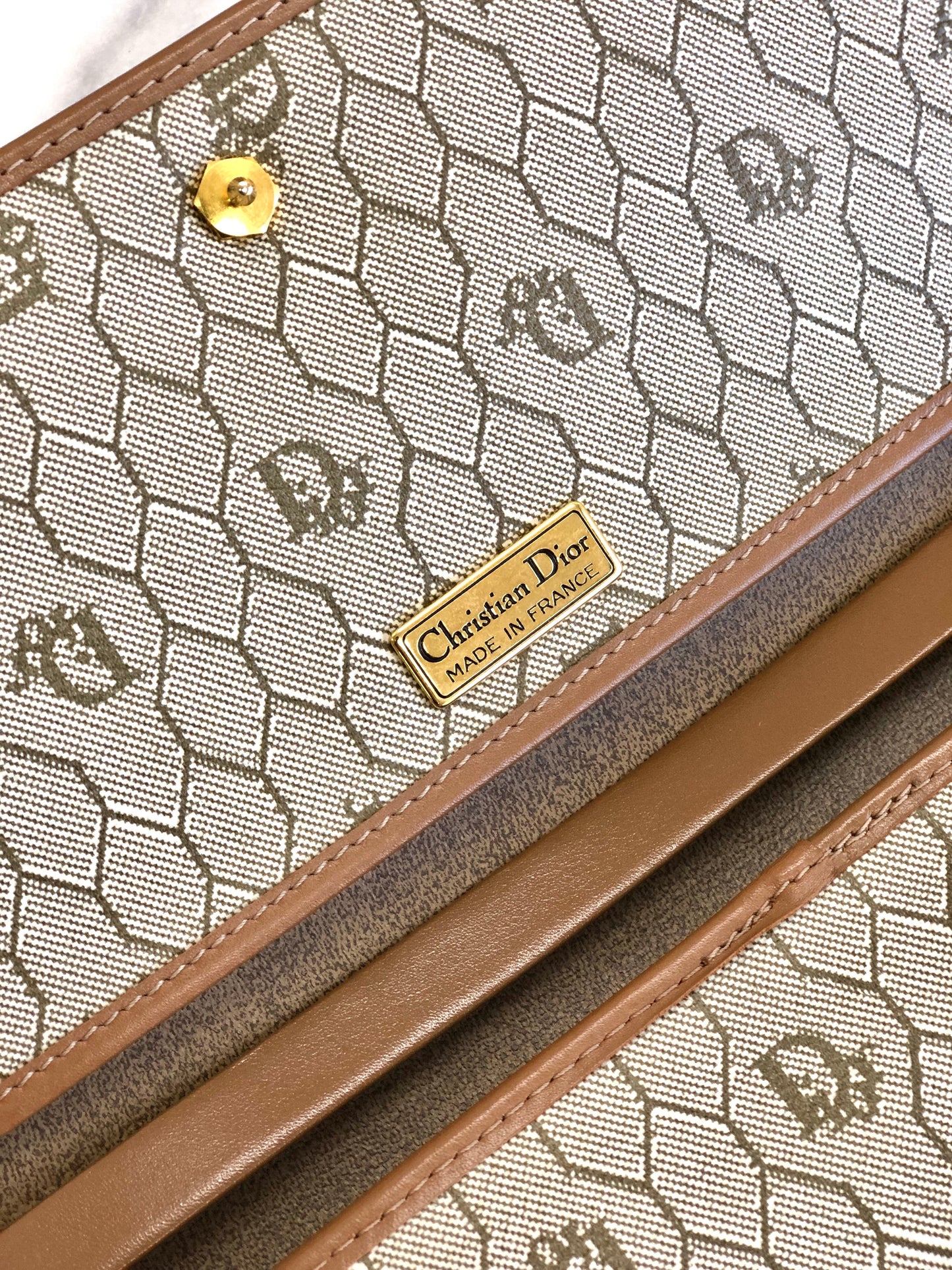Christian Dior Logo Honeycomb Pattern Chain Crossbody Shoulderbag Beige Vintage Old ga84w7