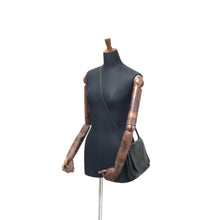 Load image into Gallery viewer, CELINE Triomphe Leather Crossbody Shoulder Bag Black Old Celine vintage wj4jid
