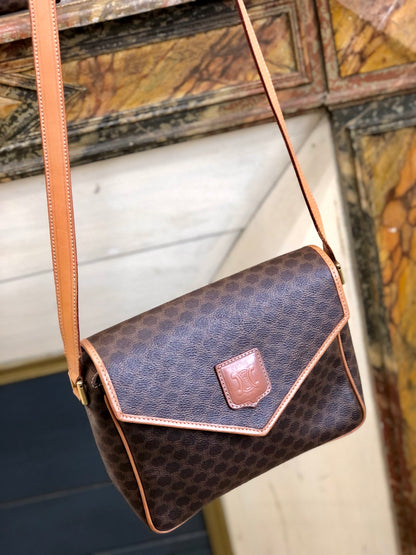 CELINE Macadam Blason Shoulderbag Brown Vintage Old celine dm2da2