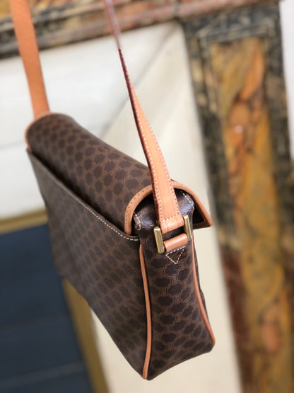 CELINE Macadam Blason Shoulderbag Brown Vintage Old celine dm2da2