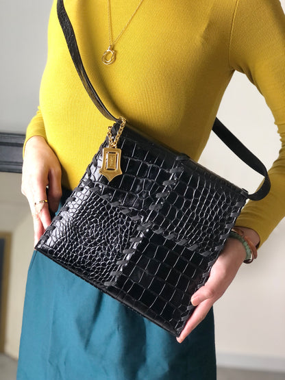 Yves Saint Laurent YSL Logo Charm Shoulder bag Black Vintage p7s3ib