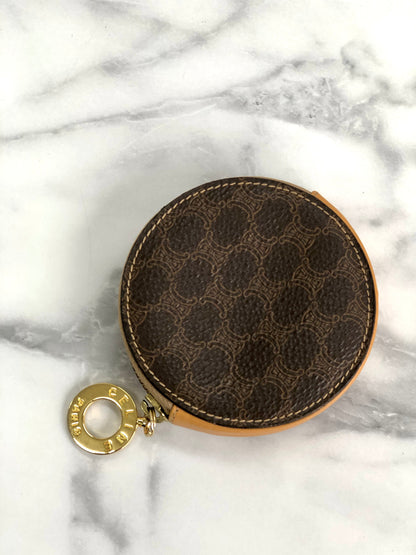 CELINE  Macadam Coin purse Circle logo charm Brown PVC Leather v88hjx