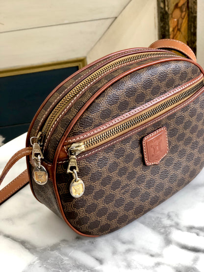 CELINE Macadam Blason Round Shoulderbag Brown Vintage Old celine tf7mng