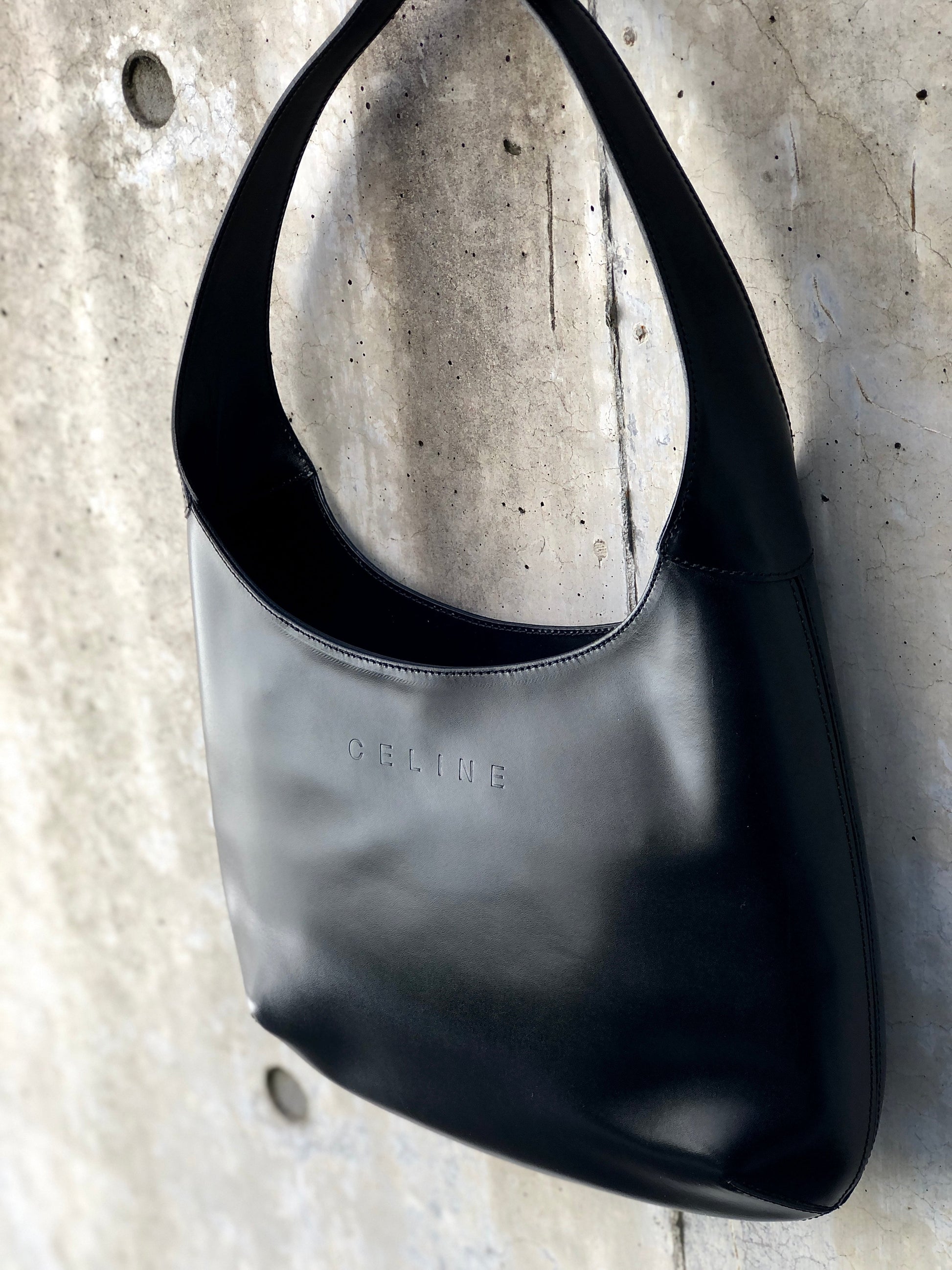 CELINE Logo Hobobag Handbag AVA Black Old Celine vintage tn8fbb –  VintageShop solo