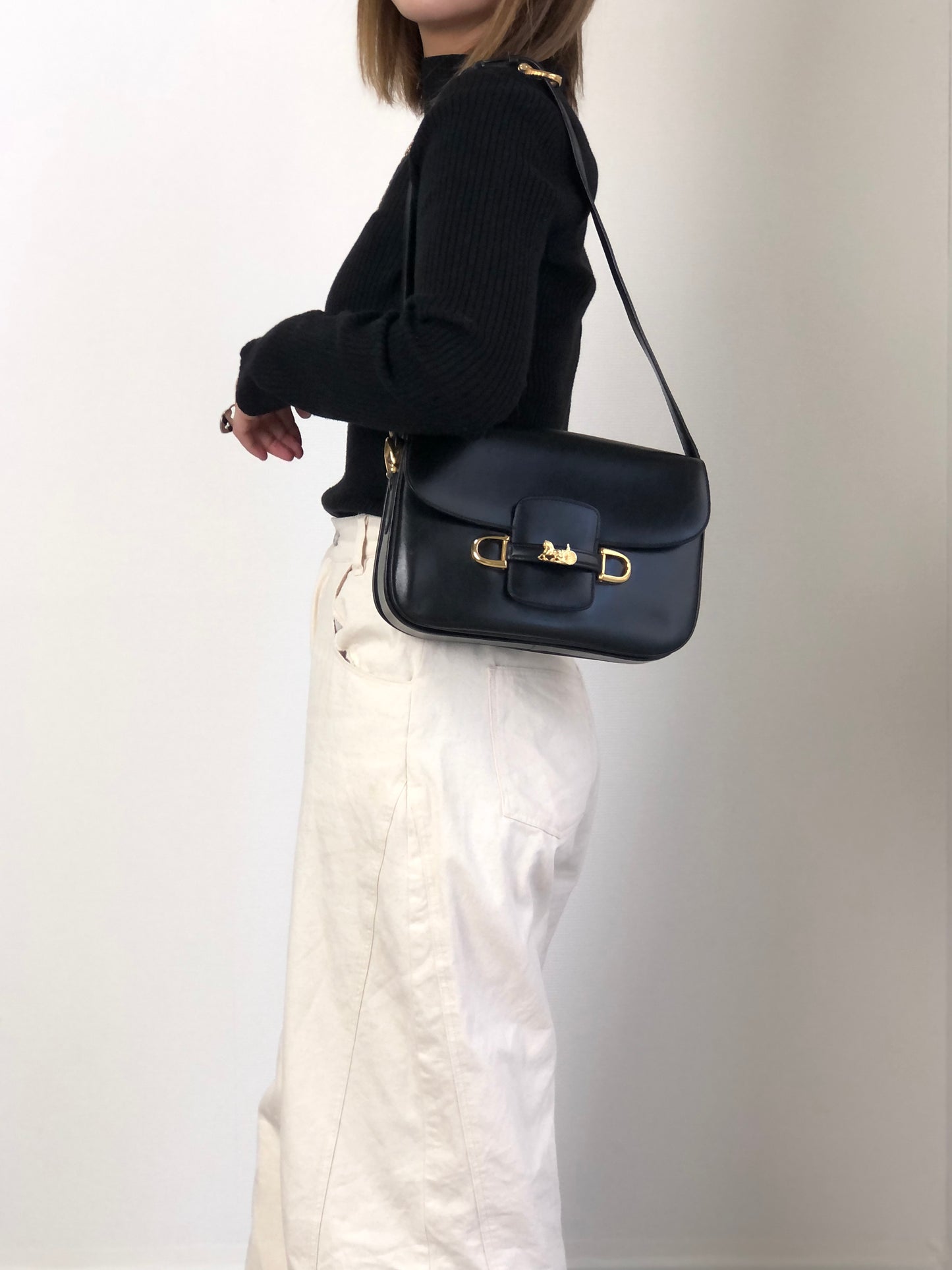 CELINE Horse Carriage Shoulder bag Black Vintage gec7v4