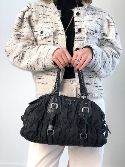 PRADA Triangle Logo Handbag Black Vintage g8wpjj