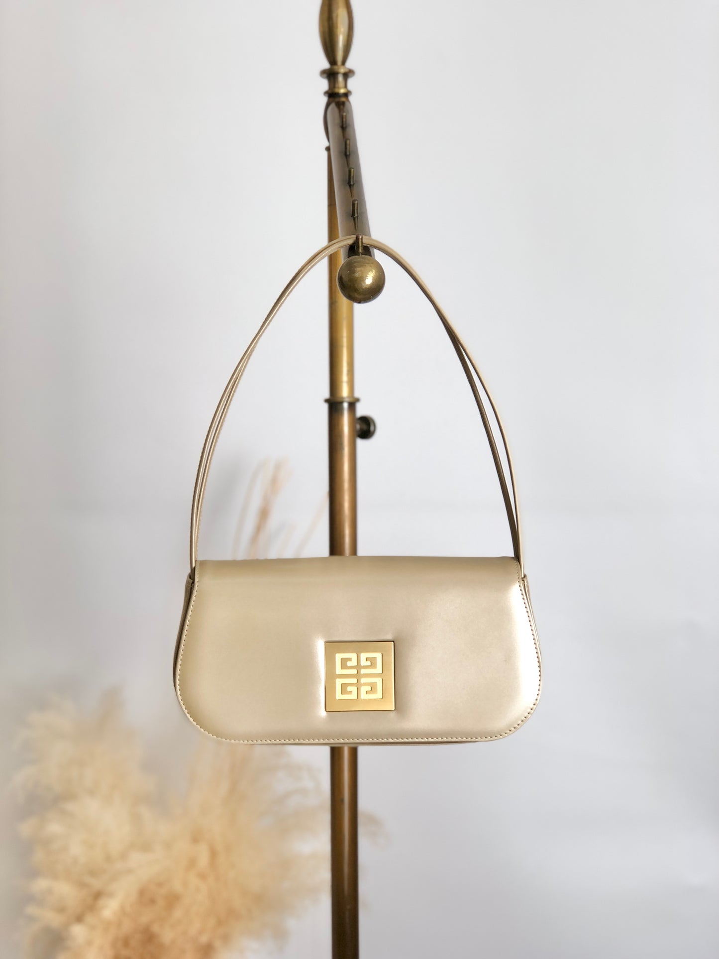 GIVENCHY Logo Handbag Beige Vintage f832t4