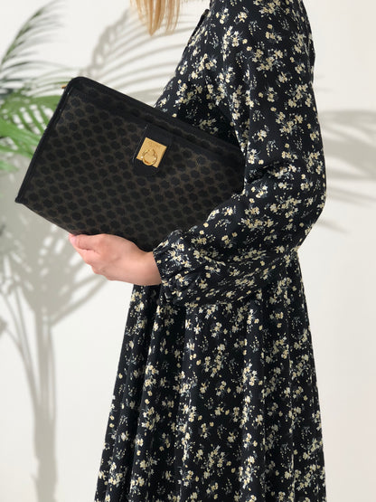 CELINE Macadam Gancini Clutch bag Black Vintage kr8u47