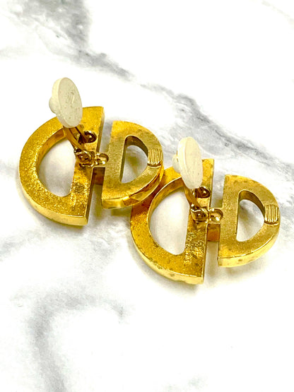 CELINE Horseshoe Circle earrings gold vintage old accessories 2tts8b