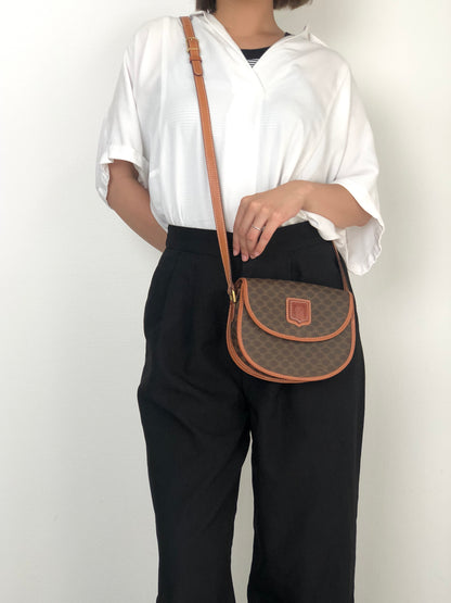 CELINE Macadam Blason Shoulder bag Brown Vintage mdu8r7