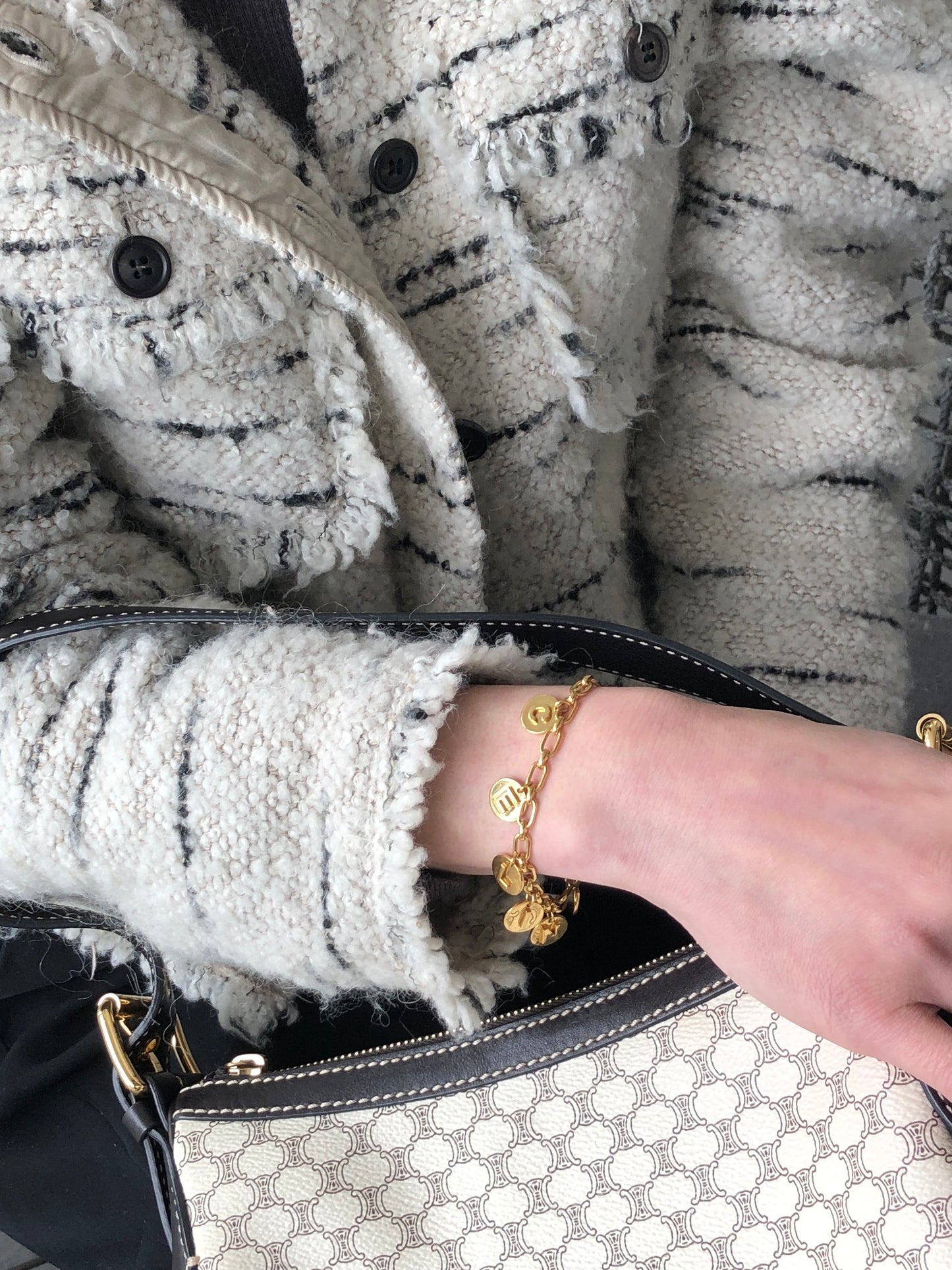 CELINE Logo Charm Bracelet Gold Vintage yin3xg