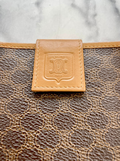 CELINE Macadam Triomphe Clasp wallet Brown Vintage Old Celine 68j7a4
