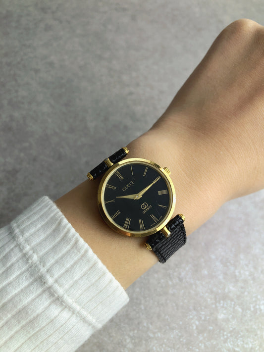GUCCI Watch Black×Gold Vintage x7vvmr