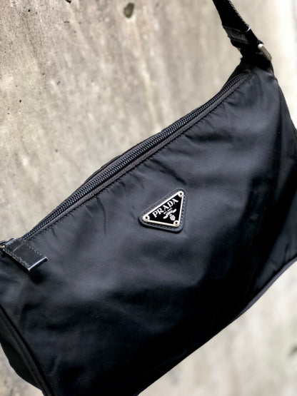 PRADA Triangle Logo Nylon Shoulder bag Handbag Black Vintage jhsxgd