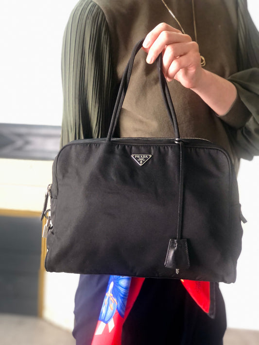 PRADA Triangle Logo Padlock Totebag Black Vintage b8nscy
