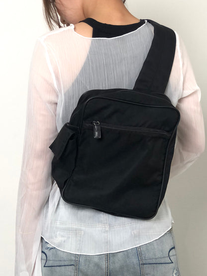 PRADA Tessuto Triangle Logo Sling bag Black Vintage p8ymye