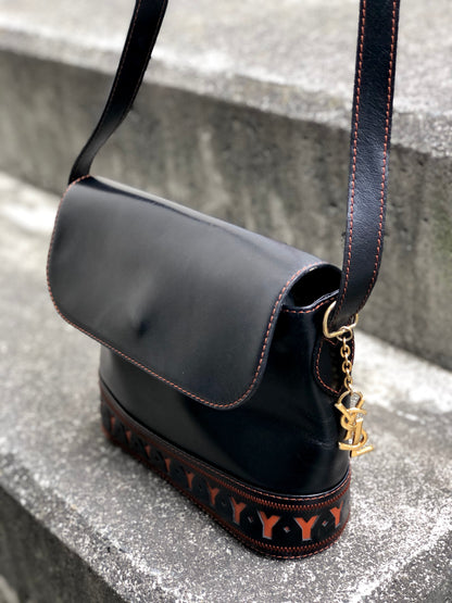 Yves Saint Laurent Y Cut out Shoulder bag Black YSL Vintage Old z4j3p7