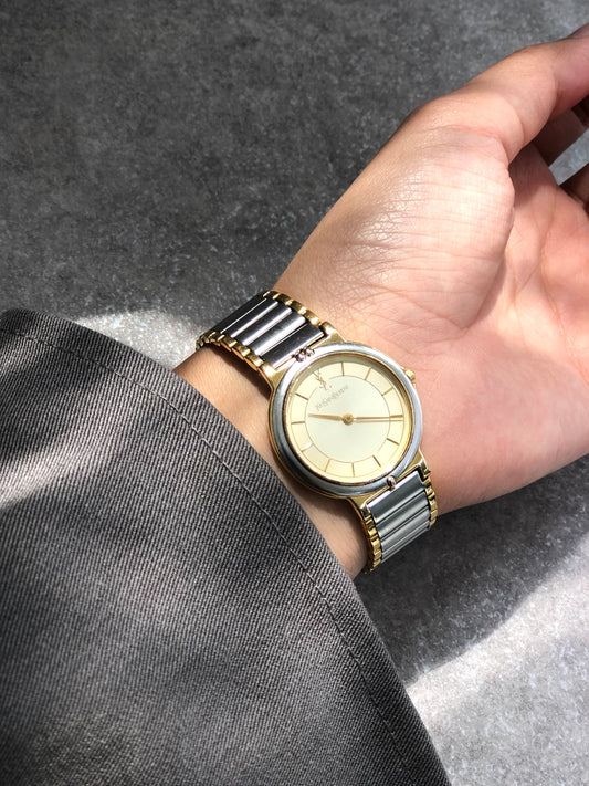 Yves Saint Laurent Quartz Watch Silver 4620-62267Y Vintage aje2i6
