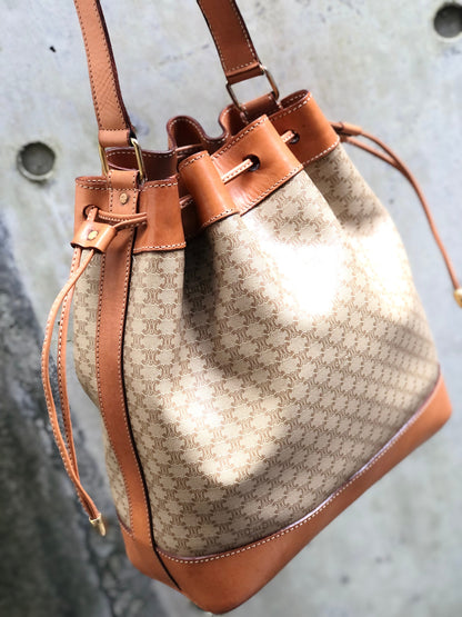 CELINE Macadam Blason Drawstring Bucket Shoulder bag Beige Vintage Old CELINE c5r8u7