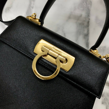 Salvatore Ferragamo Gancini 斜背包 手提包 肩背包 黑色 復古 舊款 g2kftp