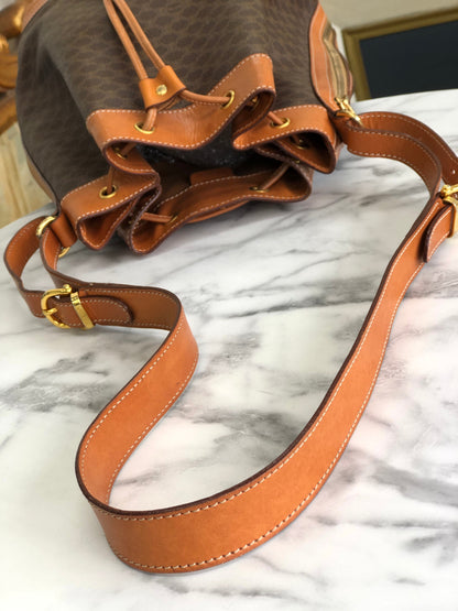 CELINE Macadam Blason Drawstring Bucket Shoulder bag Brown Vintage Old CELINE 4a8rws