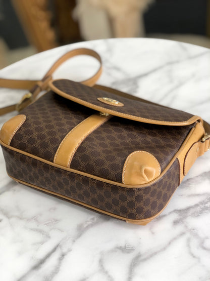 CELINE Macadam Blason Crossbody Shoulder bag Brown vintage Old Celine rfsze2