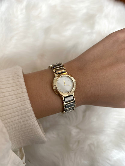 Yves Saint Laurent YSL Logo Quartz Watch Gold 2200-229789 Y Vintage kyi7bd