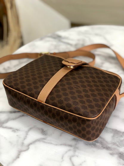CELINE Macadam Blason Magnet Crossbody Shoulderbag Brown Vintage Old celine z84gux
