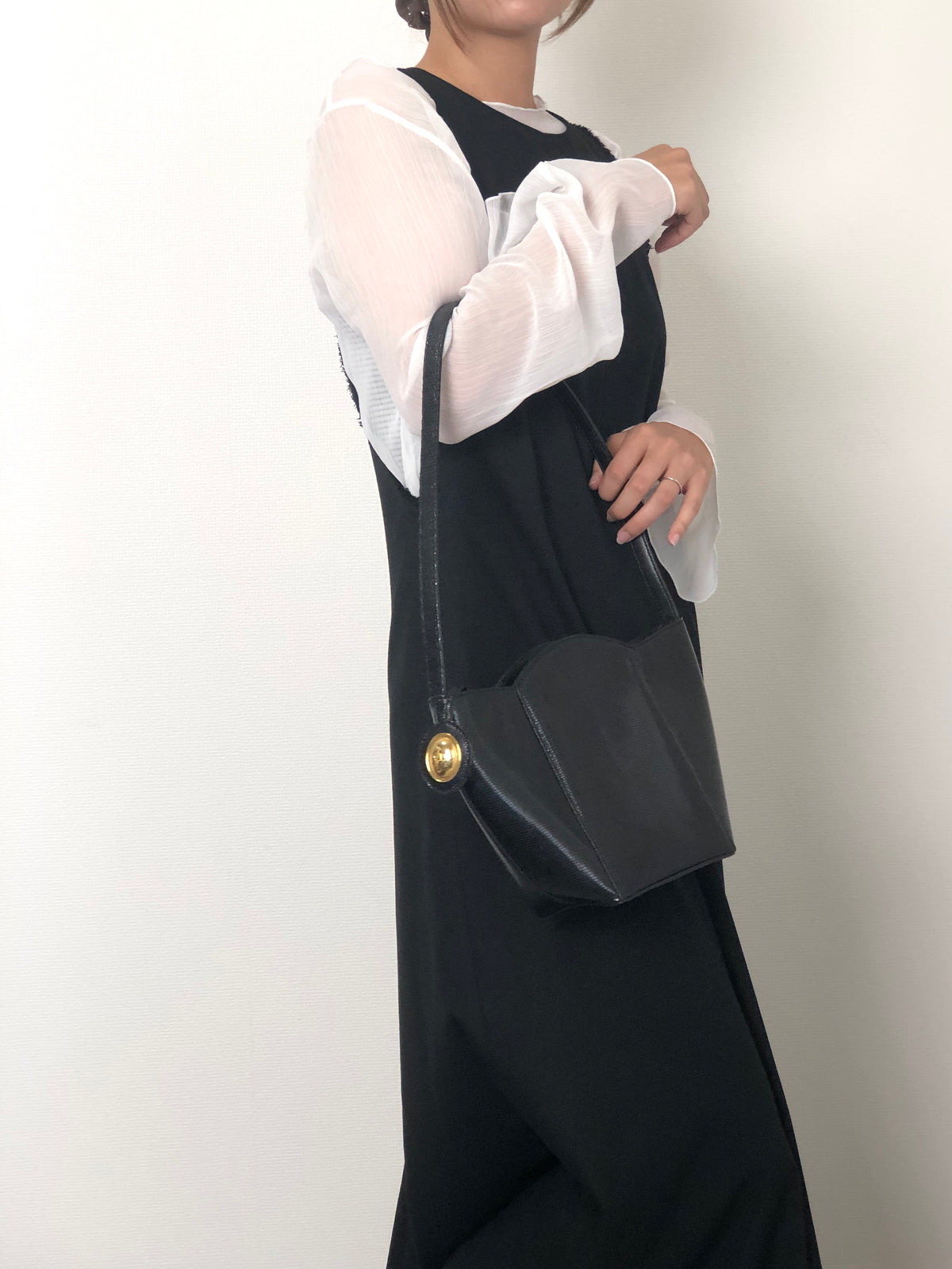 Christian Dior CD Logo Shoulder bag Black Vintage rzenbk