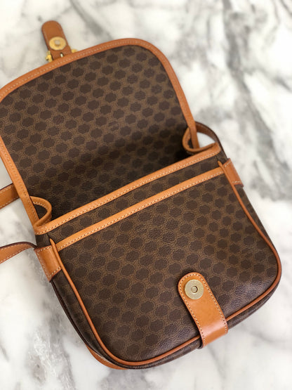 CELINE Macadam Front buckle Shoulder bag Brown Vintage Old CELINE vjh83d