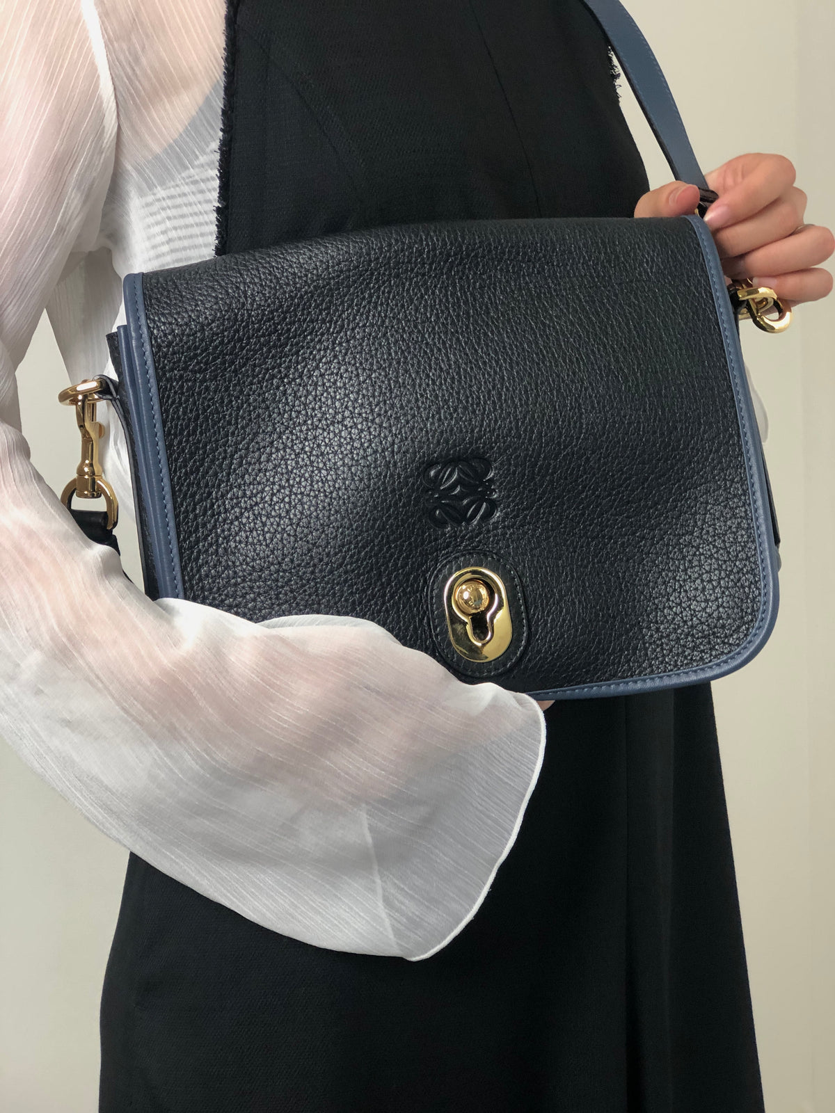 LOEWE Anagram Shoulder bag Navy×Black Vintage r7bby7
