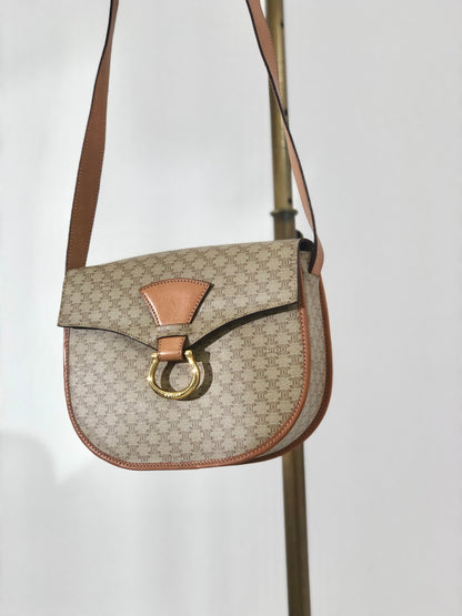 CELINE Macadam Gancini Crossbody Shoulder bag Beige Vintage kx4dhy