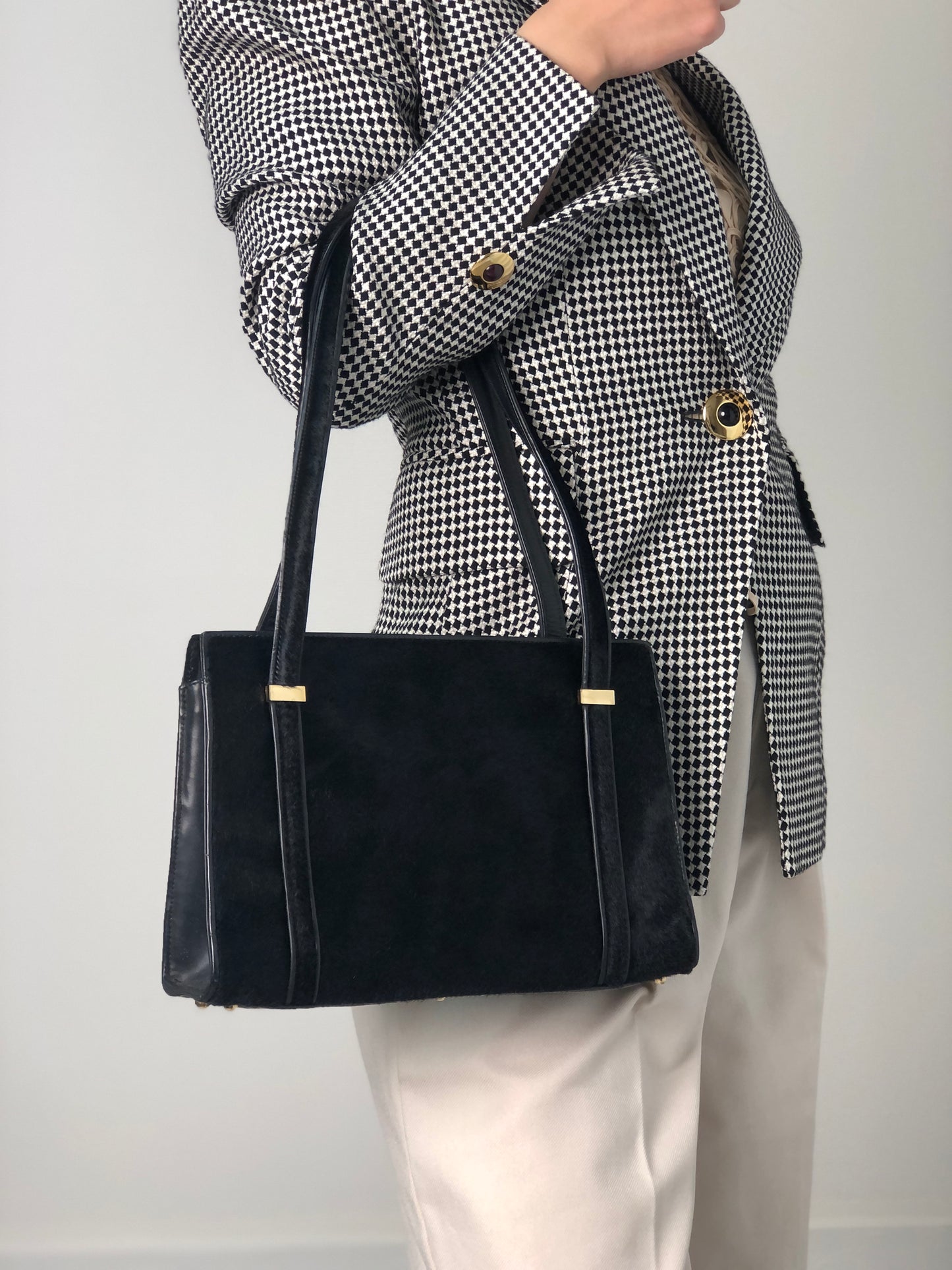 GUCCI Metal Clasp Totebag Black Vintage mzwmr5