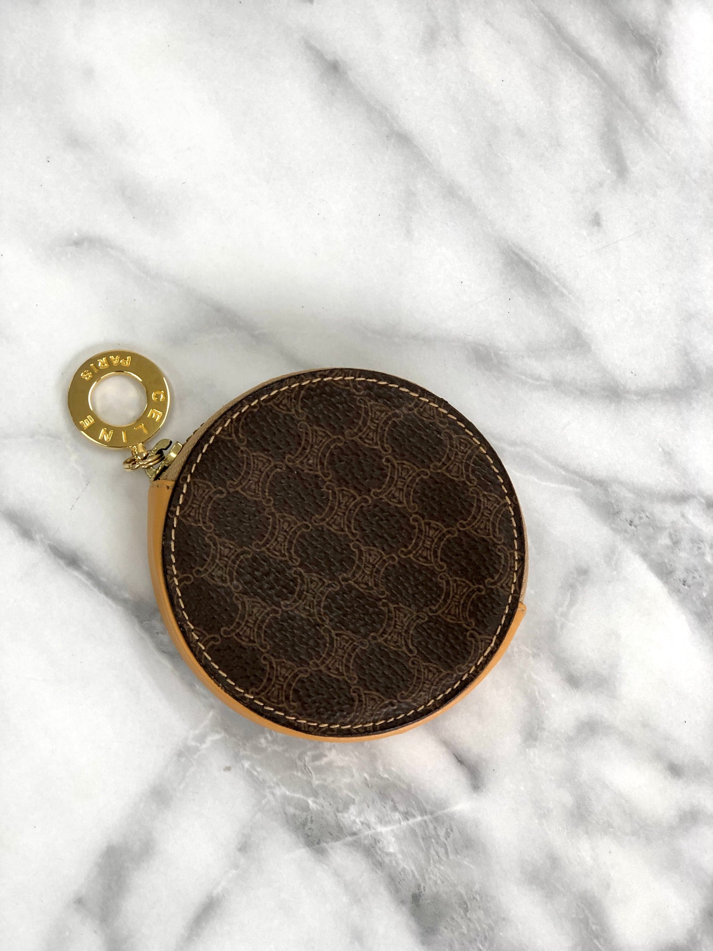 CELINE  Macadam Coin purse Circle logo charm Brown PVC Leather v88hjx