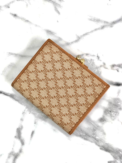 CELINE Macadam Triomphe Clasp wallet beige z66mum