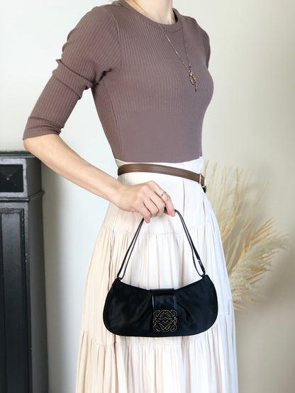 LOEWE Anagram Logo Small Handbag Black Vintage 3tugtm