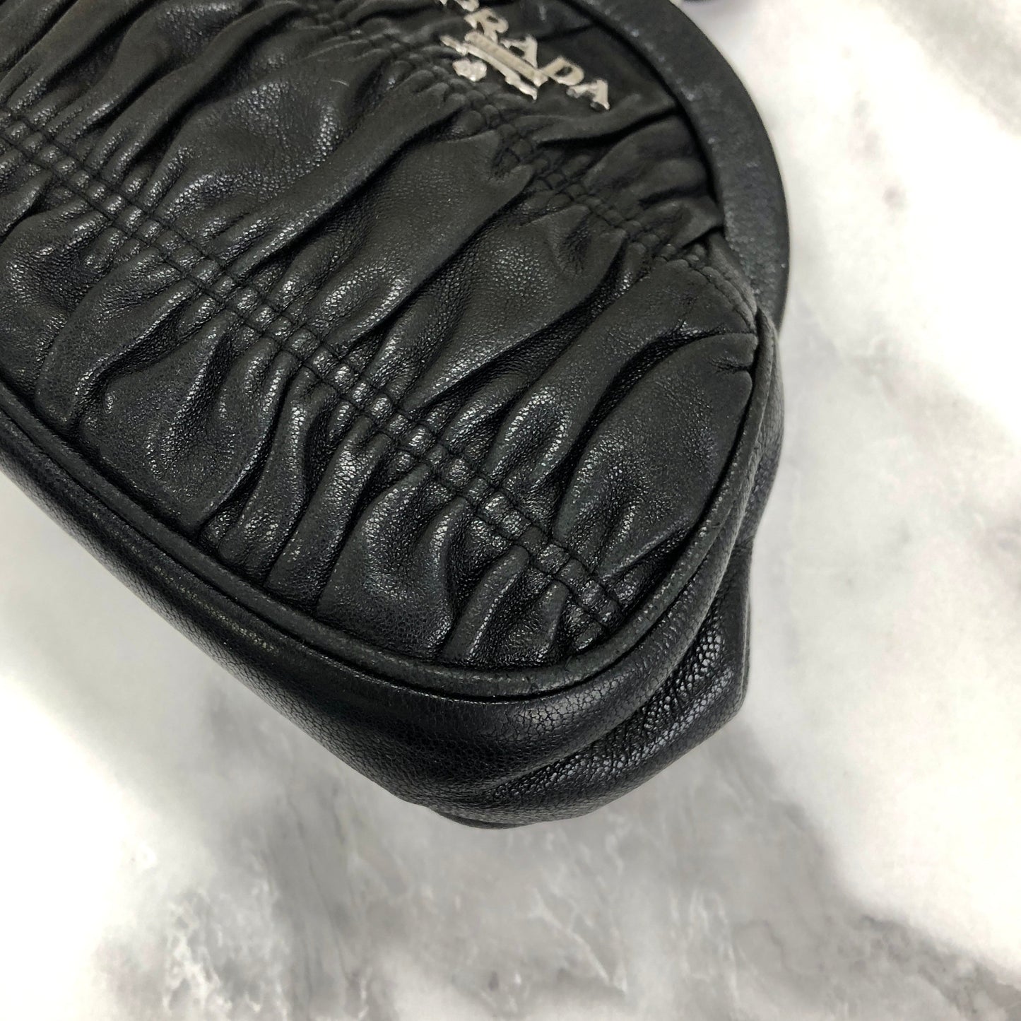 PRADA Clasp Coin purse stone gather leather black rbxcjb