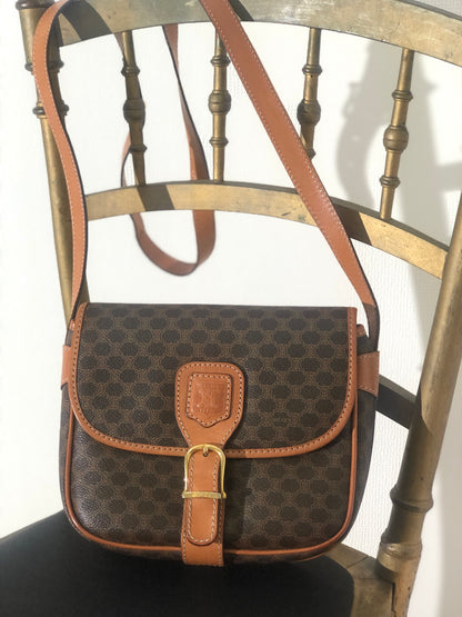 CELINE Macadam Blason Buckle Crossbody Shoulder bag Brown Vintage yge8nd