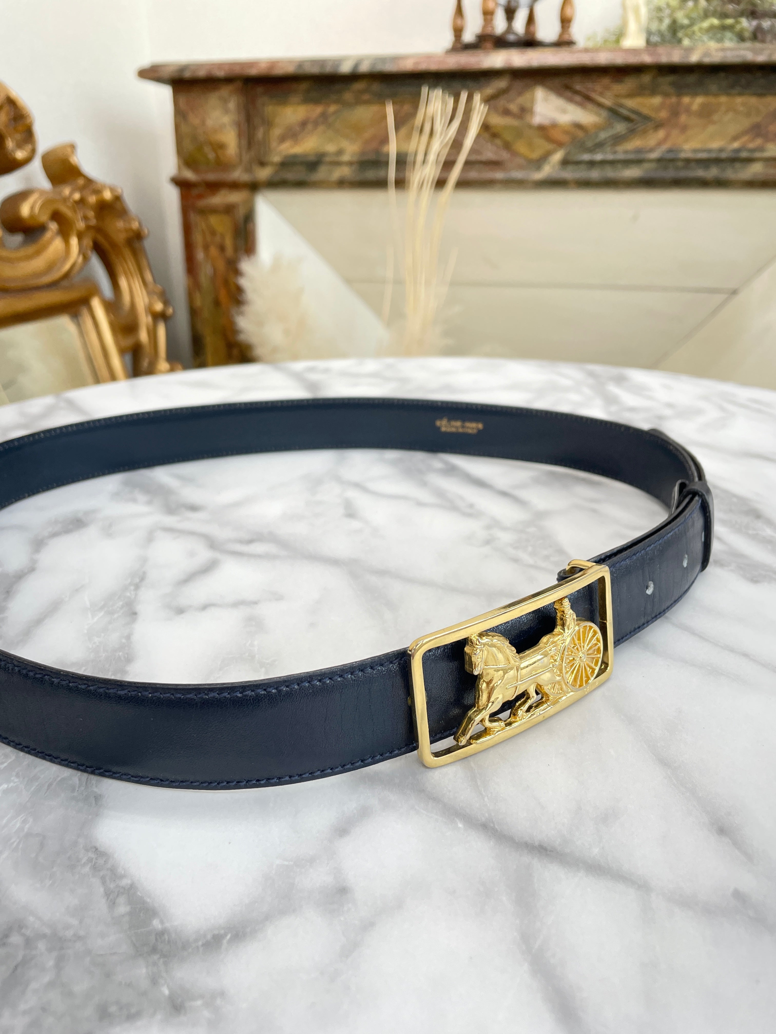 CELINE Horse carriage Belt gold Navy Vintage Old Celine 7vahtn