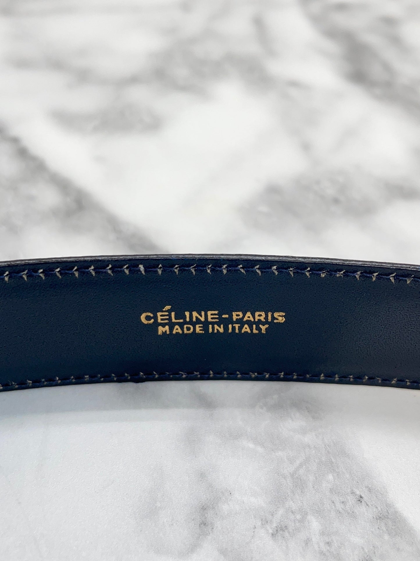 CELINE Horse carriage Belt gold Navy Vintage Old Celine 7vahtn