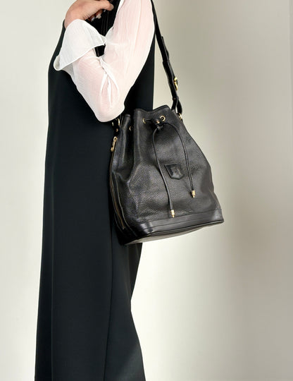 CELINE Blason Drawstring Shoulder bag Black Vintage 6uw6d7