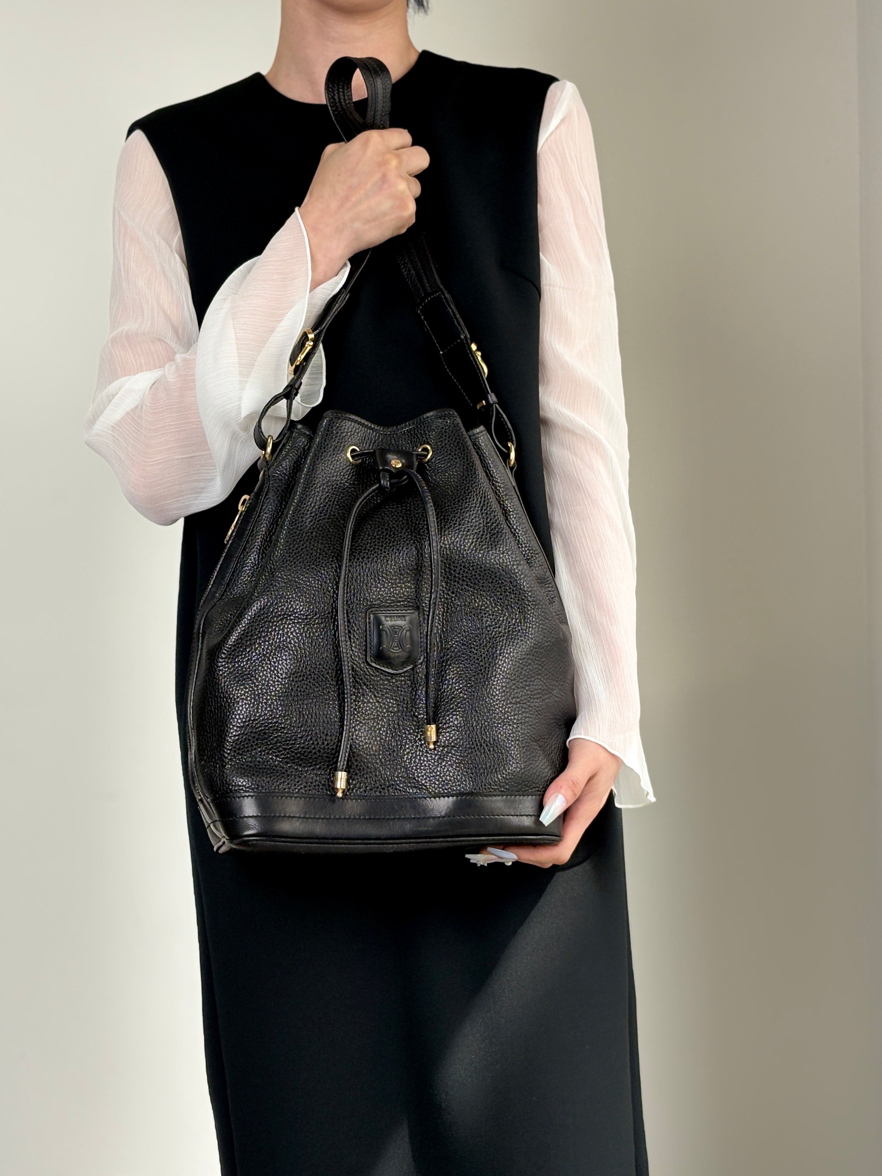 Shoulder bags – VintageShop solo