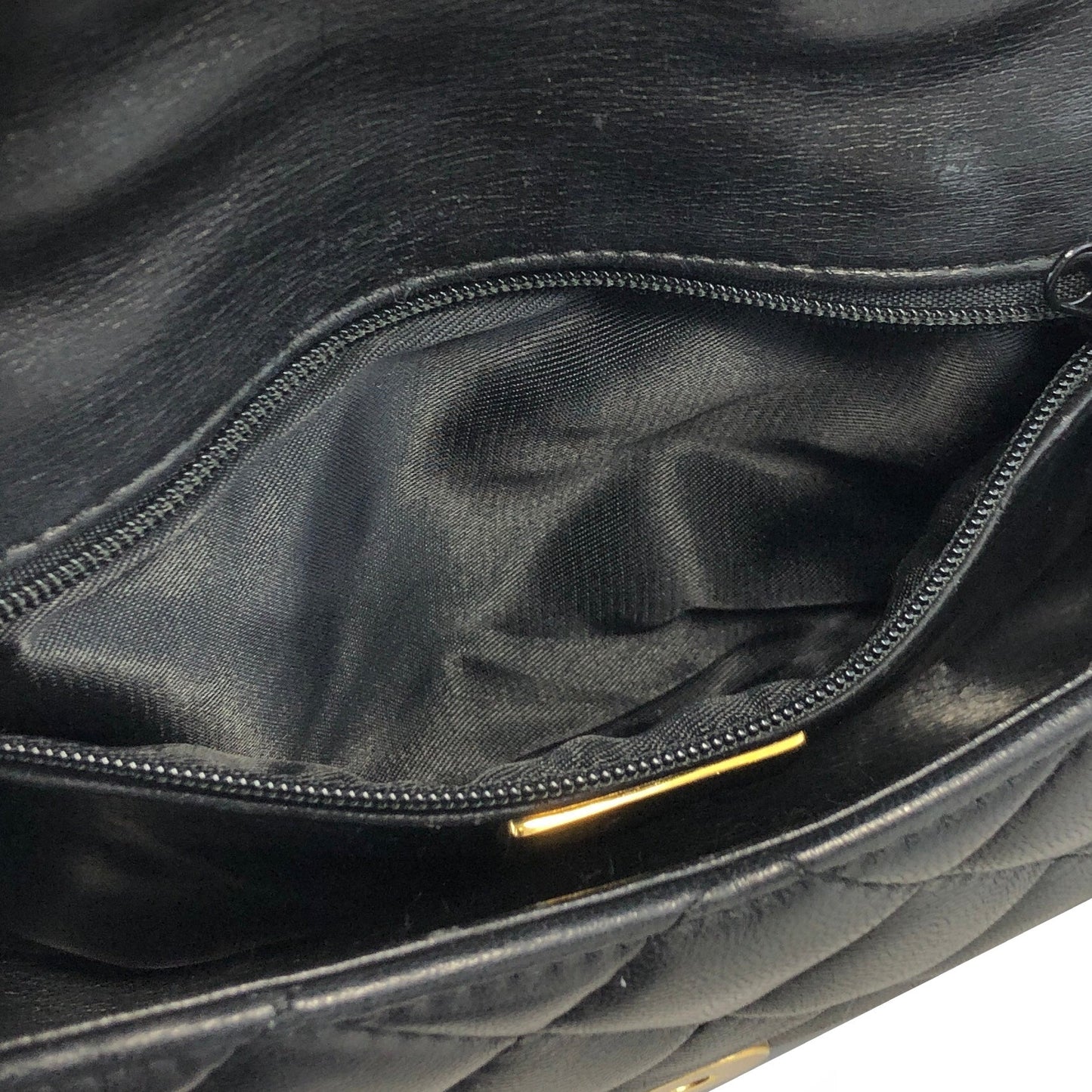 GIVENCHY Logo tassel Quilted Leather Chain Shoulder bag Black Vintage Old byhvxm