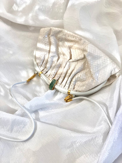 GUCCI Lizard Clasp White Shoulder Bag Vintage Old avni3e