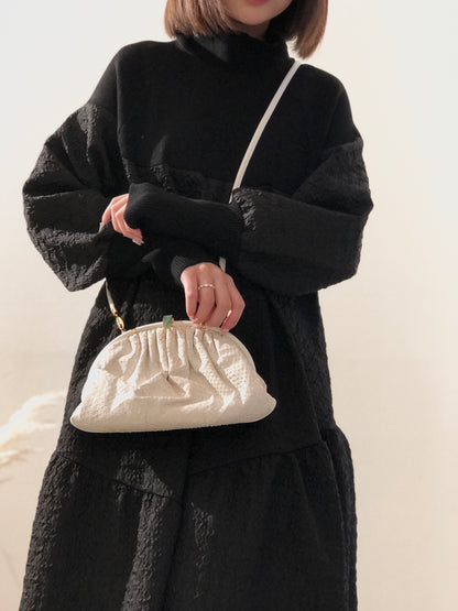 GUCCI Lizard Clasp White Shoulder Bag Vintage Old avni3e